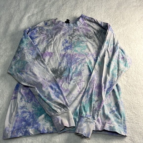 Briefly stated, Wild Fable, Unbranded long sleeve crew neck shirts. Size M & S. - Picture 9 of 12